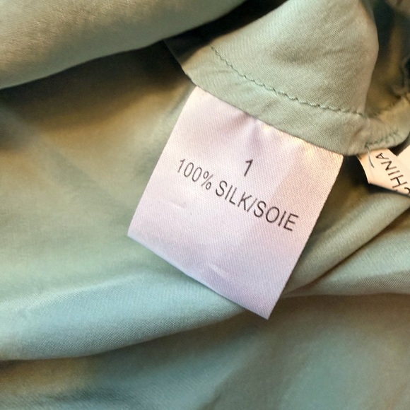 Nougat London 100% Silk Sage Green V-Neck Cami Tank Top Sz 1 - Picture 5 of 7